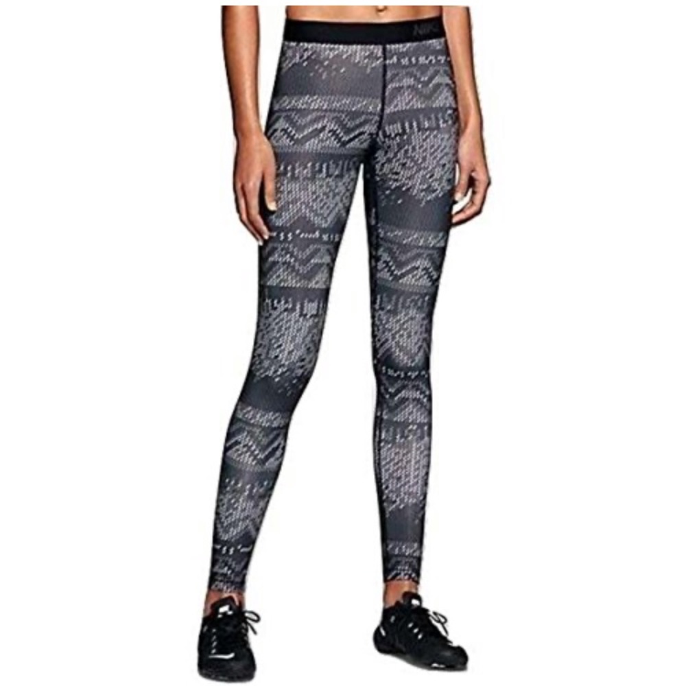 Nike Pro Hyperwarm Printed Leggings S